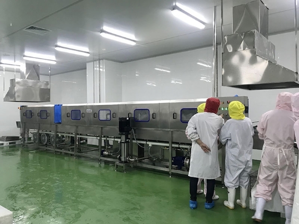 烤盤(pán)清洗機(jī)的作用